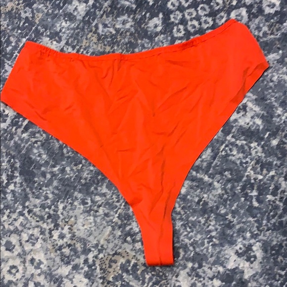 Savage x Fenty High Rise Thongs - Picture 3 of 3